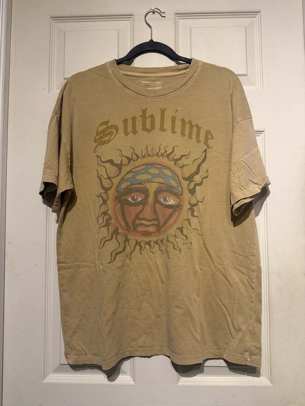 American Eagle grunge Sublime Band Tee Size M Brown Graphic Sun T-Shirt